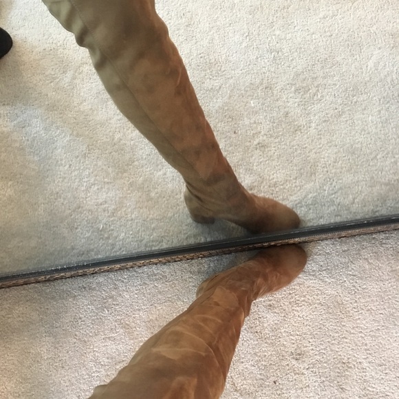 Shoes - Picture 5 of 5